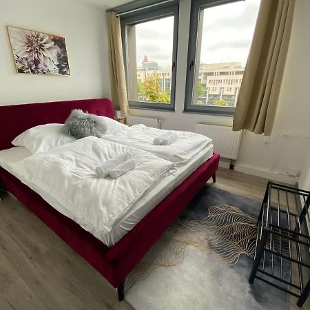 Urbansuites - Modern & Zentral In Der City - Dein Zuhause In Stoccarda Esterno foto