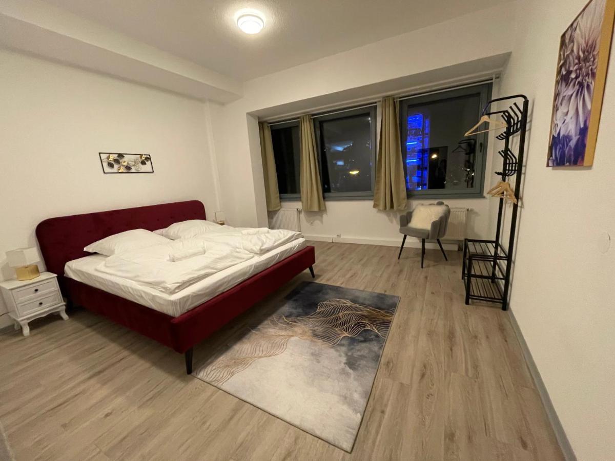 Urbansuites - Modern & Zentral In Der City - Dein Zuhause In Stoccarda Esterno foto