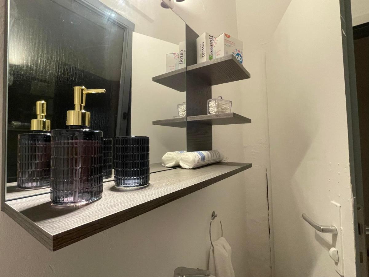 Urbansuites - Modern & Zentral In Der City - Dein Zuhause In Stoccarda Esterno foto