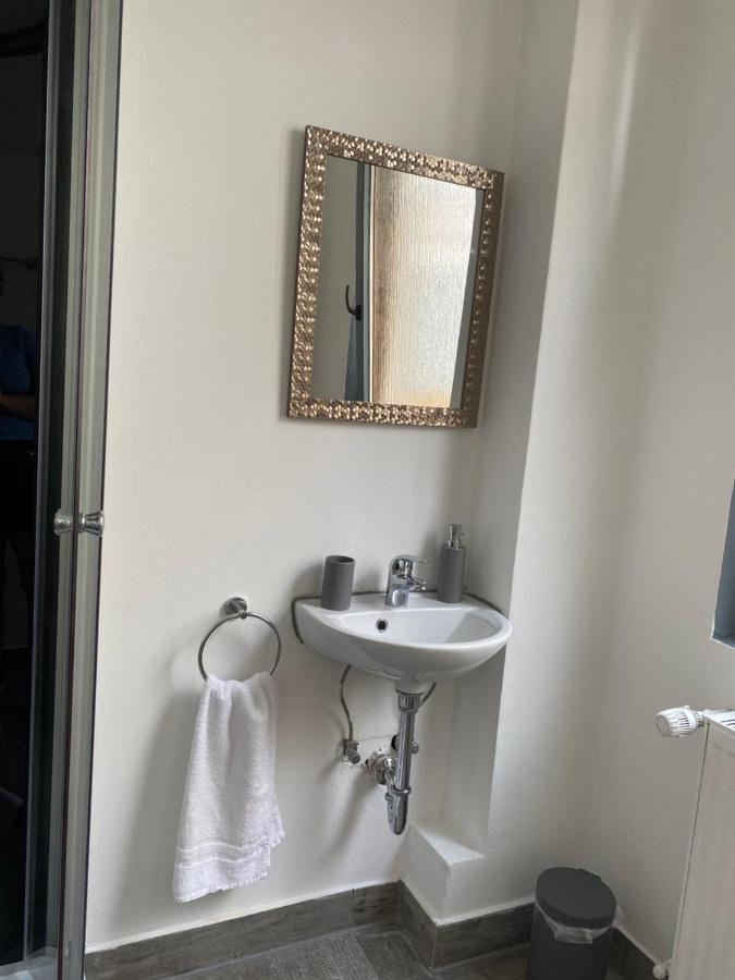 Urbansuites - Modern & Zentral In Der City - Dein Zuhause In Stoccarda Esterno foto