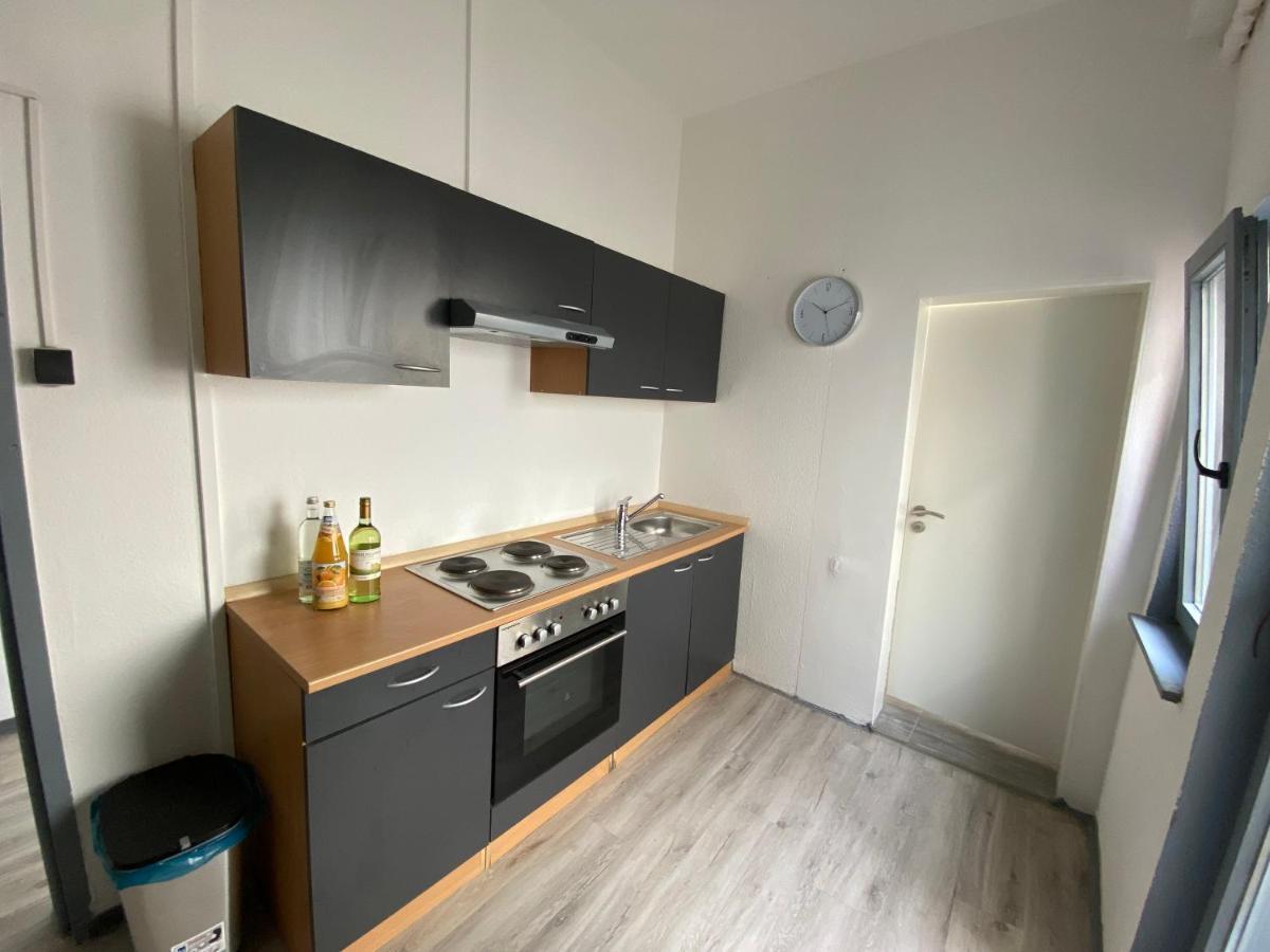 Urbansuites - Modern & Zentral In Der City - Dein Zuhause In Stoccarda Esterno foto
