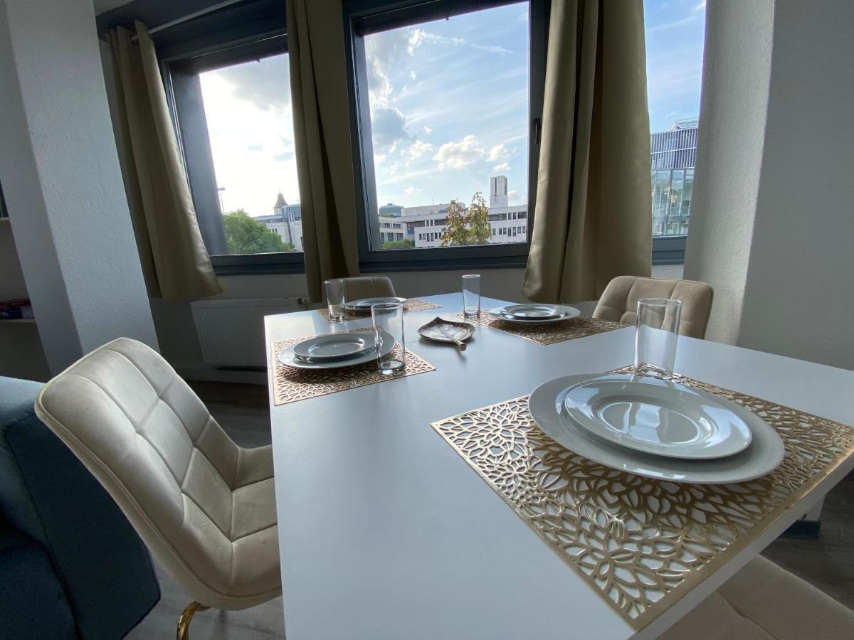 Urbansuites - Modern & Zentral In Der City - Dein Zuhause In Stoccarda Esterno foto